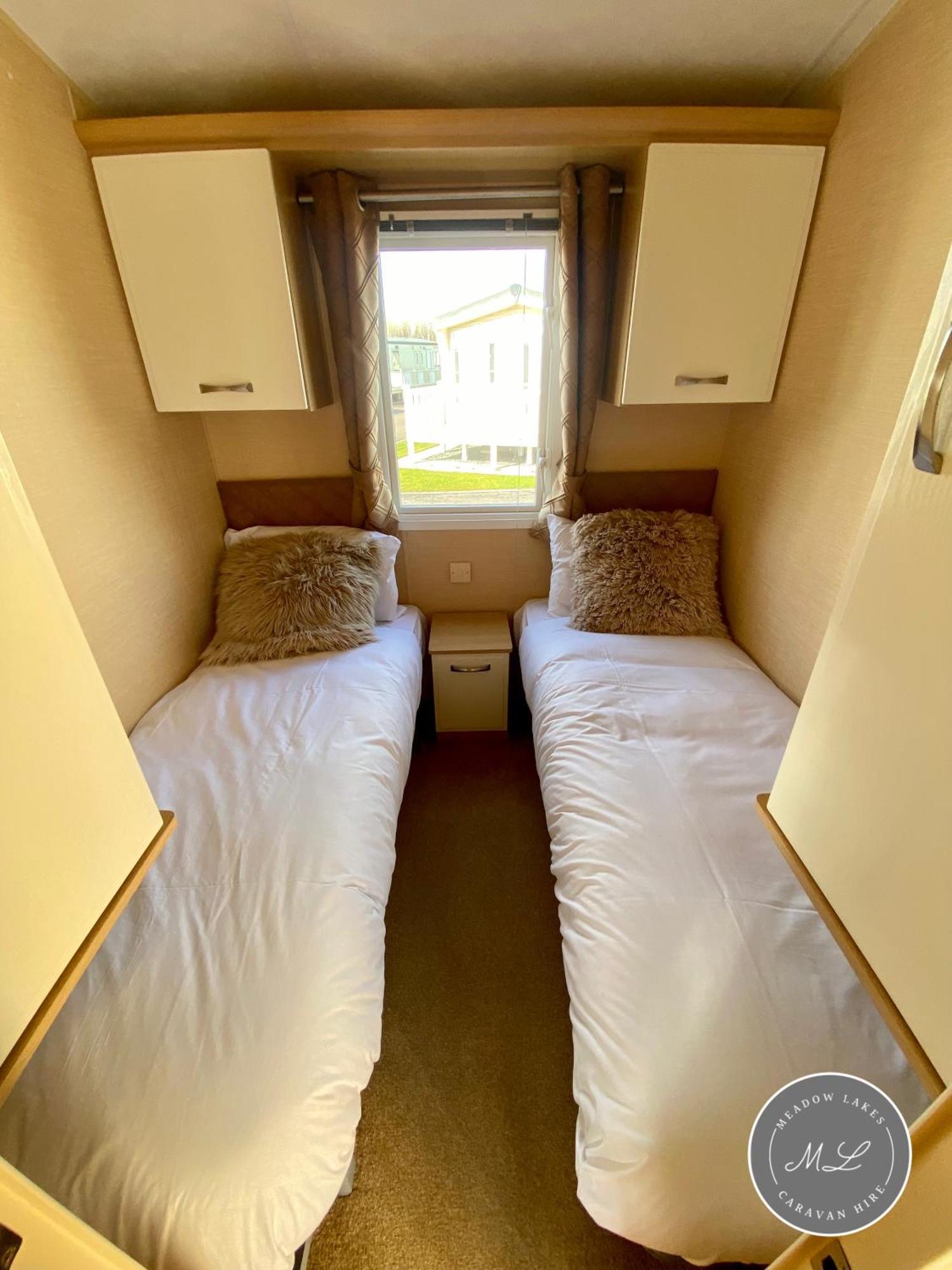Palm Grove 132 - Pet Friendly, Wifi, Central Heating, Close To Shops And Beach - Meadow Lakes Caravan & Lodge Hire Chapel Saint Leonards Esterno foto